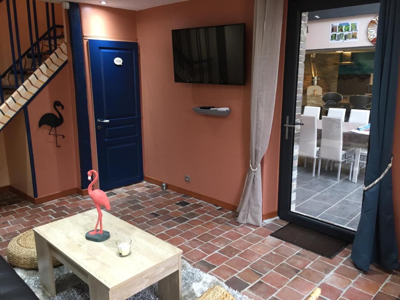 Bed and Breakfast Le Rouge & Blanc Saint-Maurice-le-Vieil Экстерьер фото